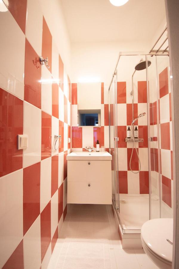 Oak House 4* Wien