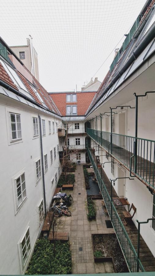 Apartment Elegance