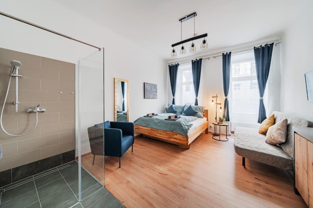 3 Bedrooms - 75sqm - 15 Min. Center Apartment *
