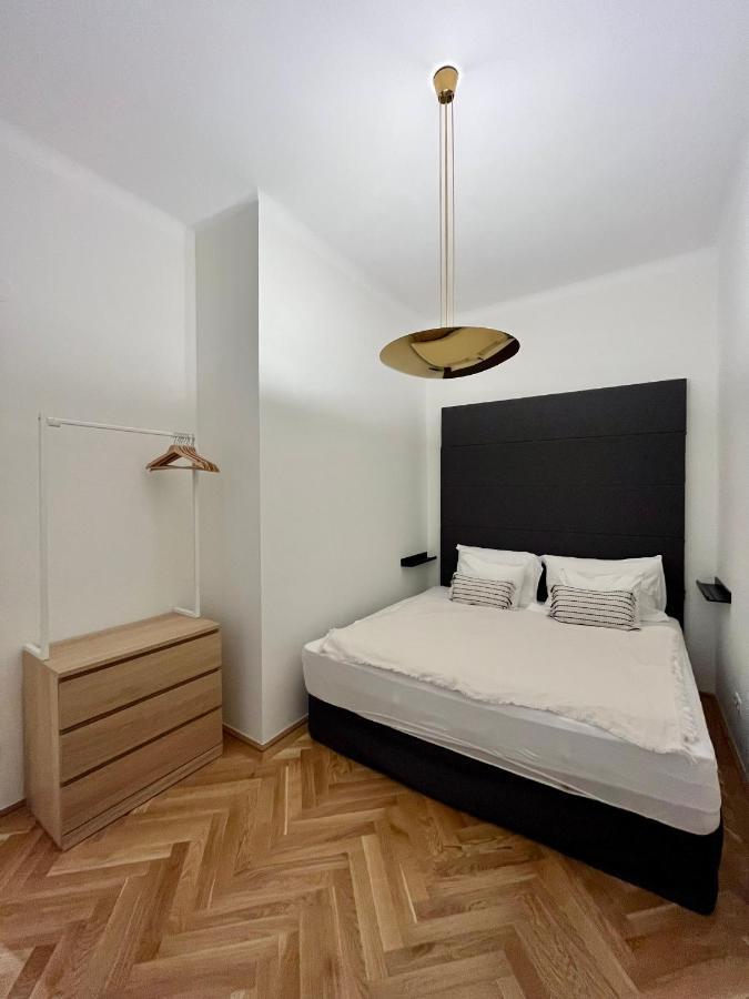 Apartamento Zentrale Wohlfuehloase *