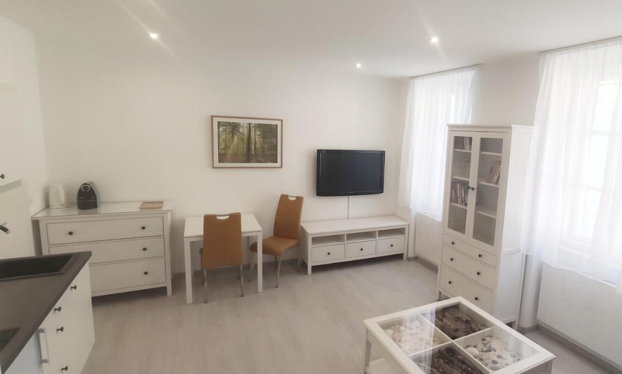 Gemuetliche Zweiraumwohnung In Ruhelage Wien