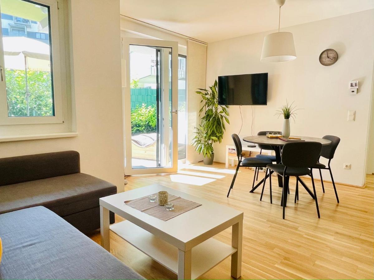 Apartment Topmodernes Sonnenwohnen Bei U-bahn Und Therme Oberlaa, 15 Min Bis Stephansplatz Vienna