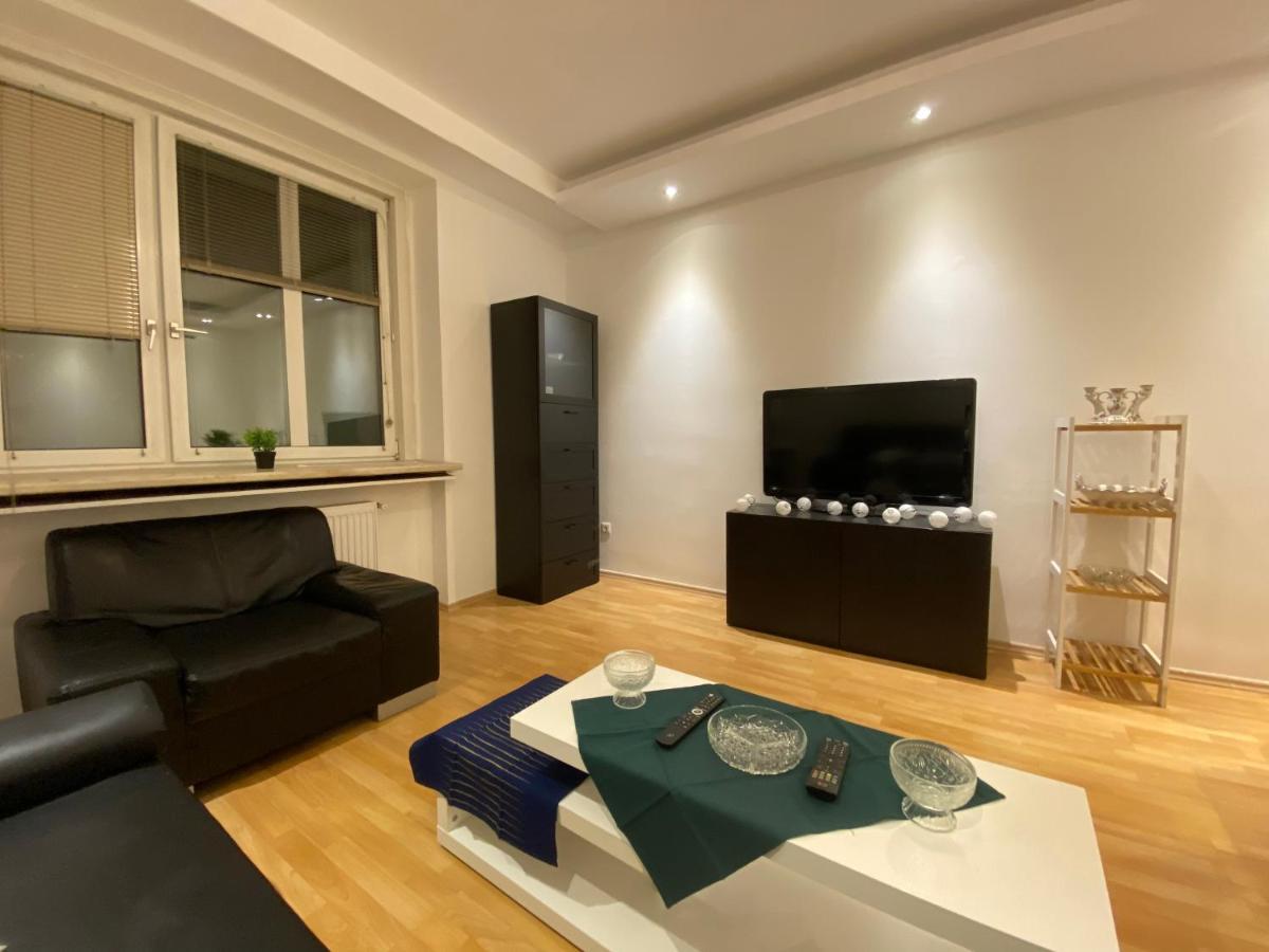 Apartment Grosszugiges 2-br-apt Im Zentrum *