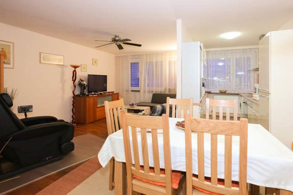 Mariahilf - 4rooms4you Appartamento *