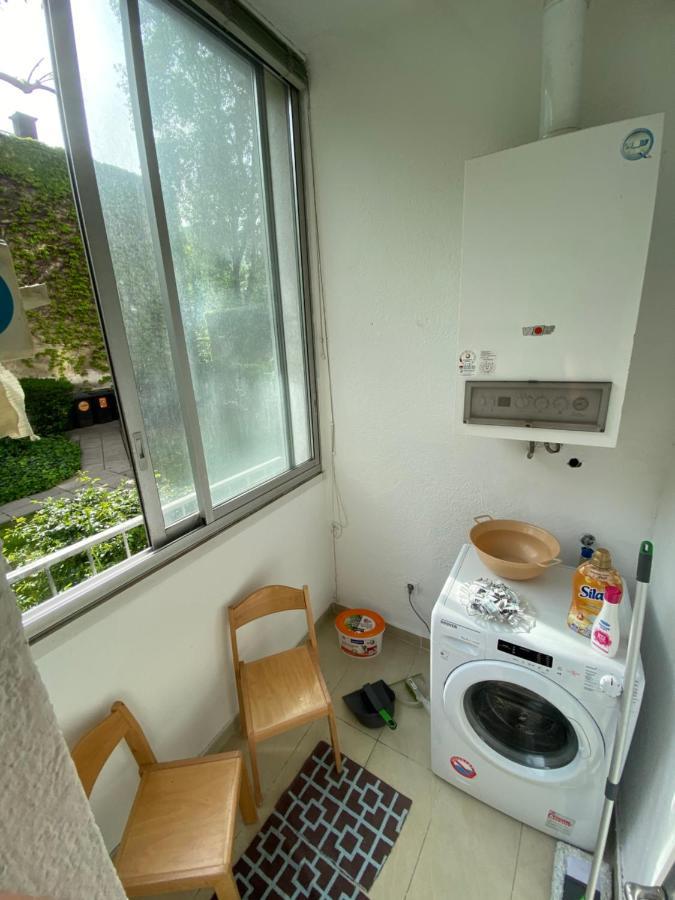 Grosszugiges 2-br-apt Im Zentrum Apartment