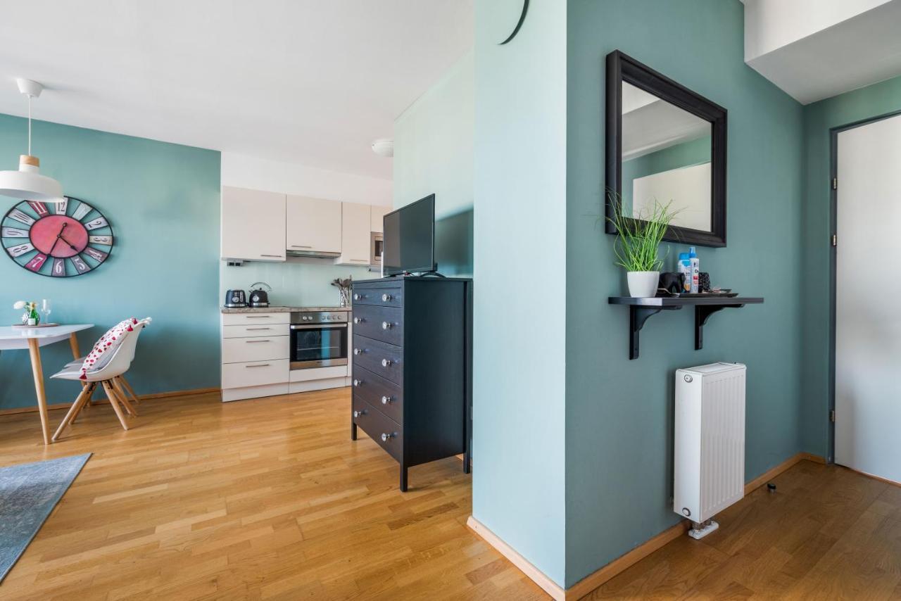 4 Art Nr.4 In Center Apartment