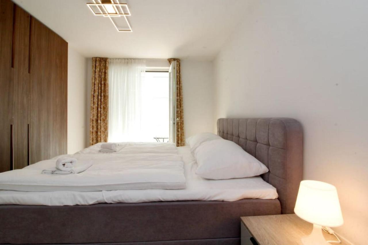 Engerth Moderne Mit Ruhiger Lage Und Balkon Appartamento *