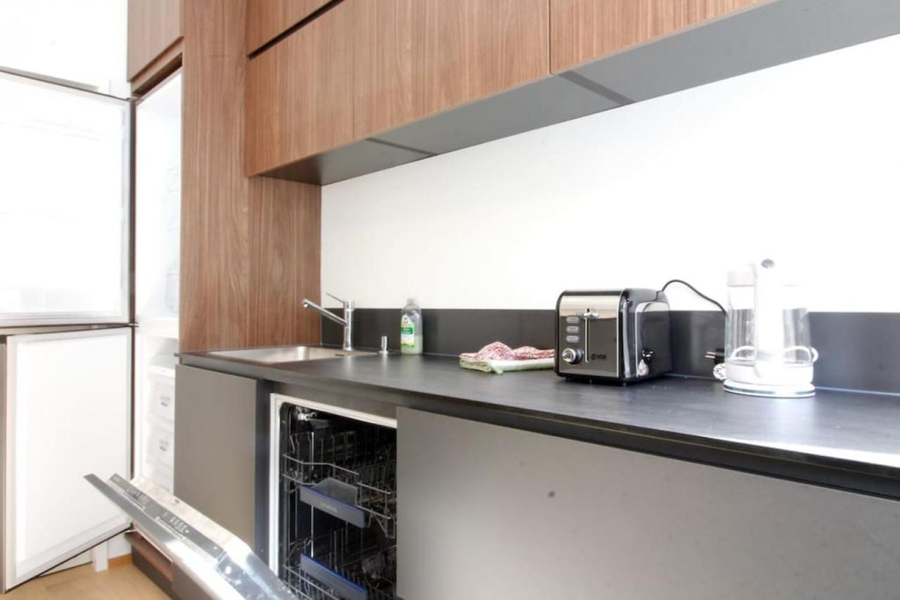 Engerth Moderne Mit Ruhiger Lage Und Balkon *