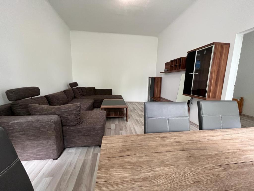 Feel Good Apartment
