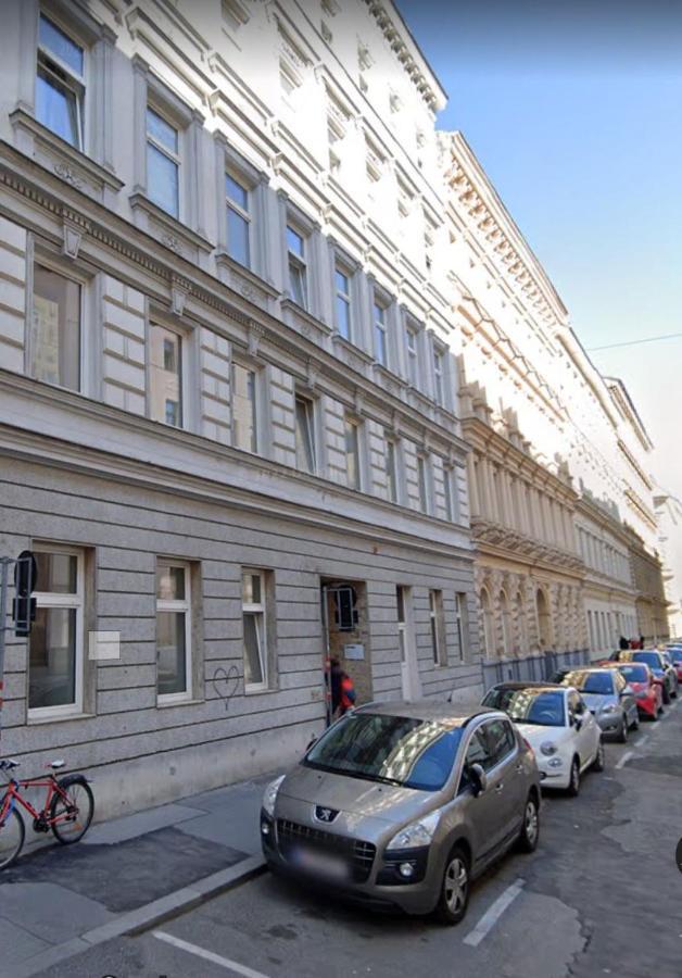 Modern 1-bedroom Next To Praterstern
