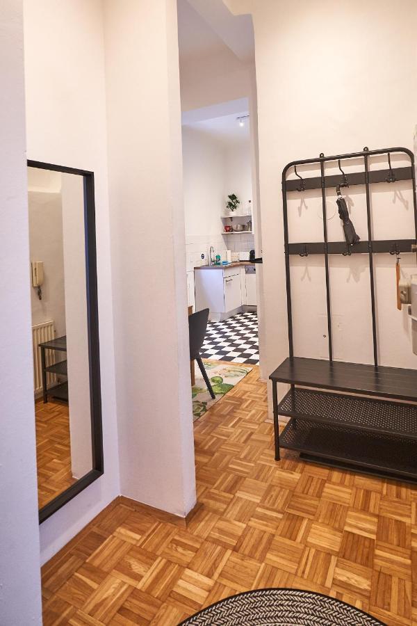 Renovated & Cozy - Close To Museumsquartier Wien