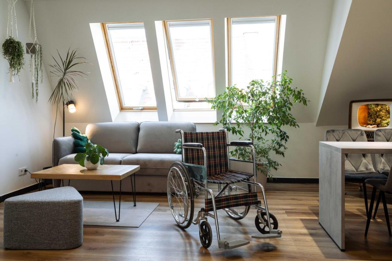 Urban Jungle Aparthotel *