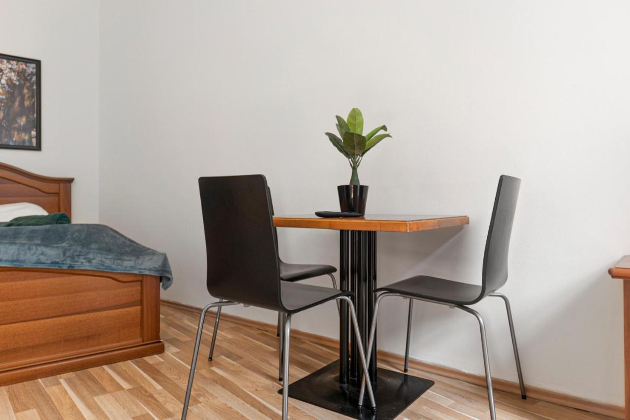 Budget & Friendly 1br Well Connected Vienna