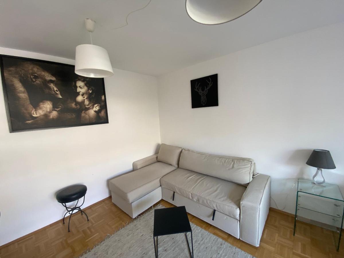 Vienna4 Apartment *
