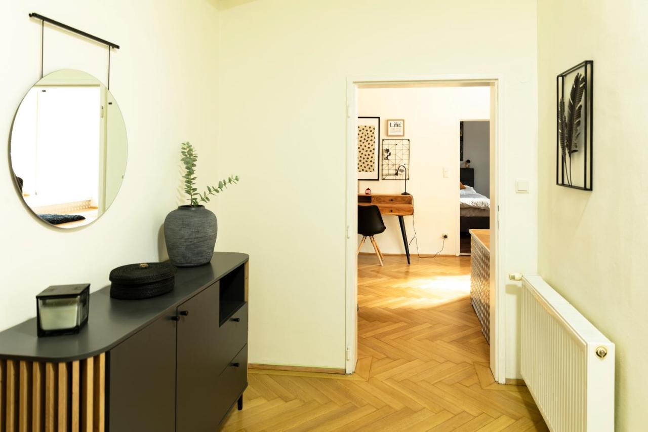 Dream Apartment, Terrace, Parking Available Apartment