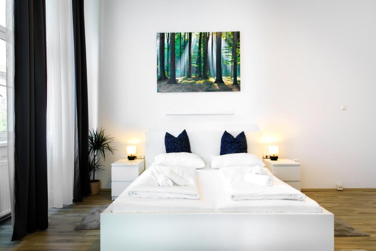 Apartamento 4 *