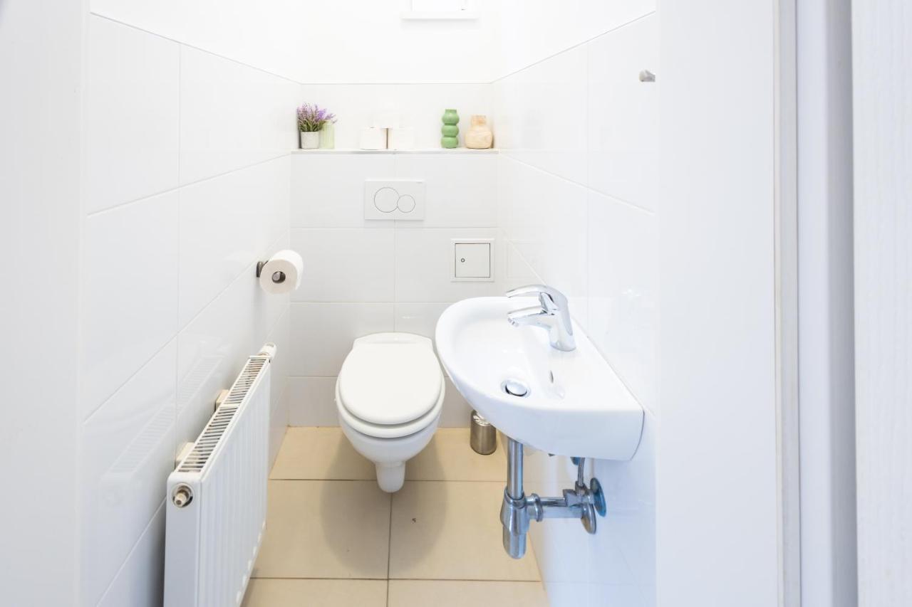 Apartment Luxury&comfort Retreat In 1020 *