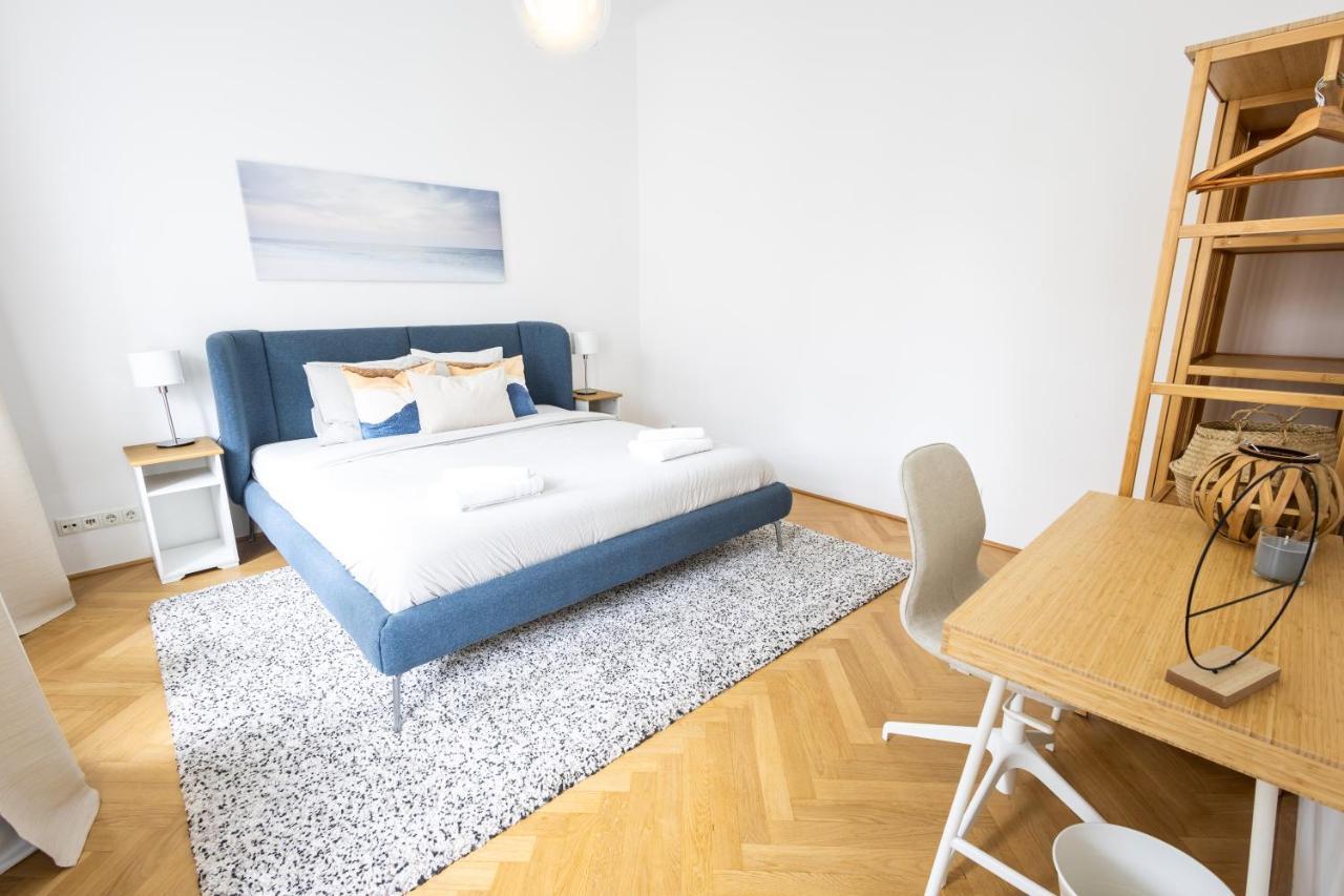 Luxury&comfort Retreat In 1020 Apartment *