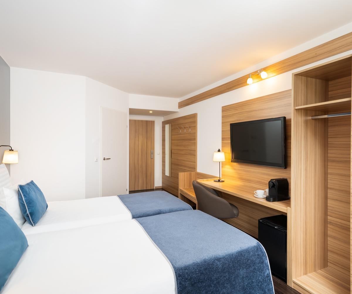 Hotel Leonardo Schonbrunn Vienna