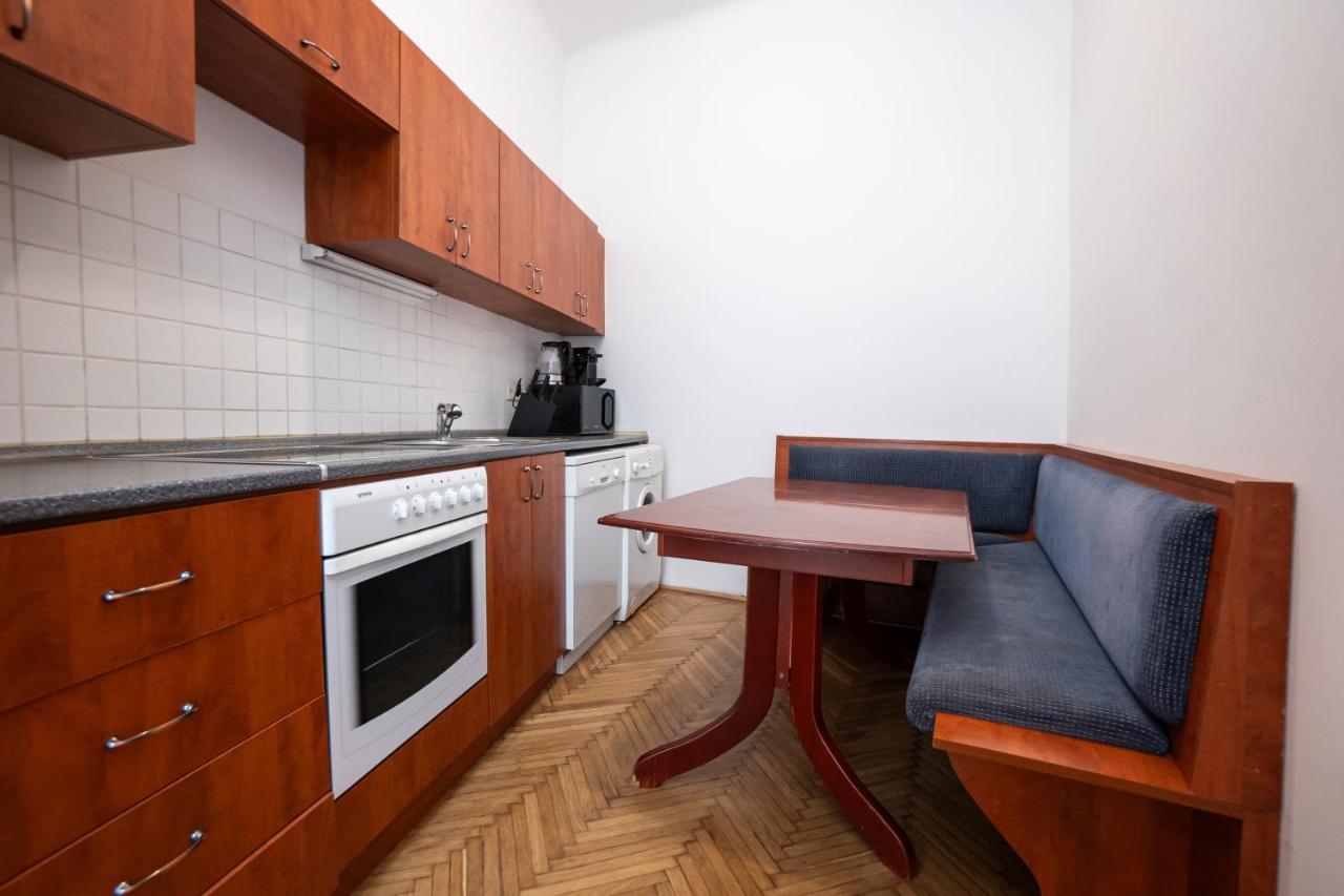 Apartment Central Spacious With A King-size Bed *