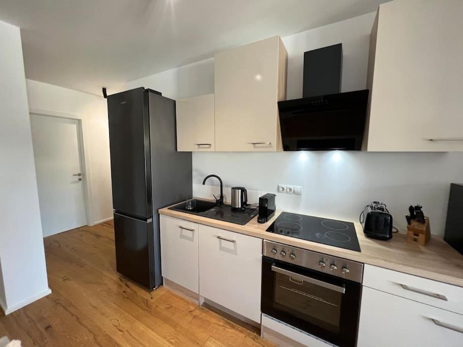 Stylishes Mit Grossem Balkon Nahe Hauptbahnhof *