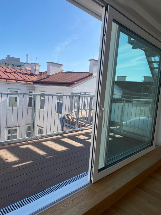 Sweet T10 Apartment