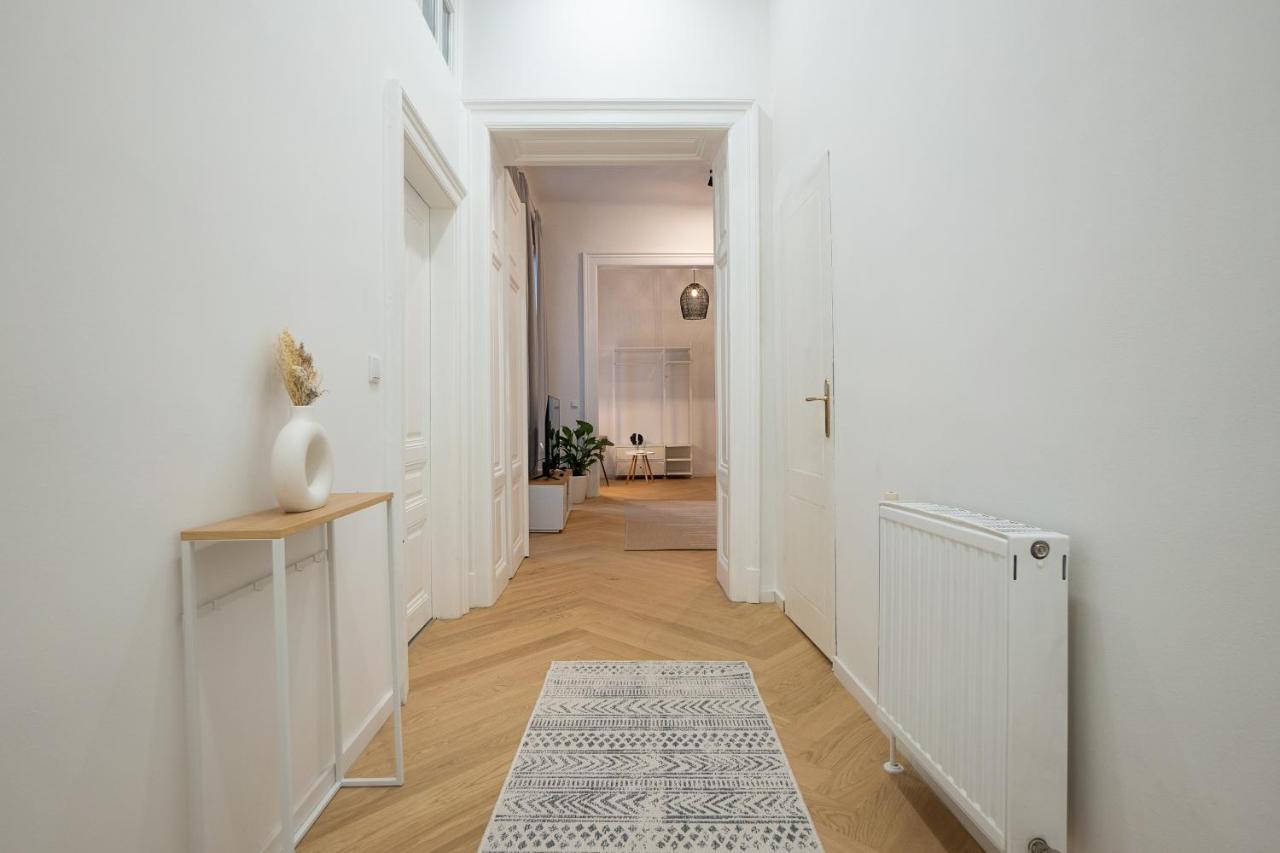 Spacious 110м2 Flat In The Center Apartment Vienna