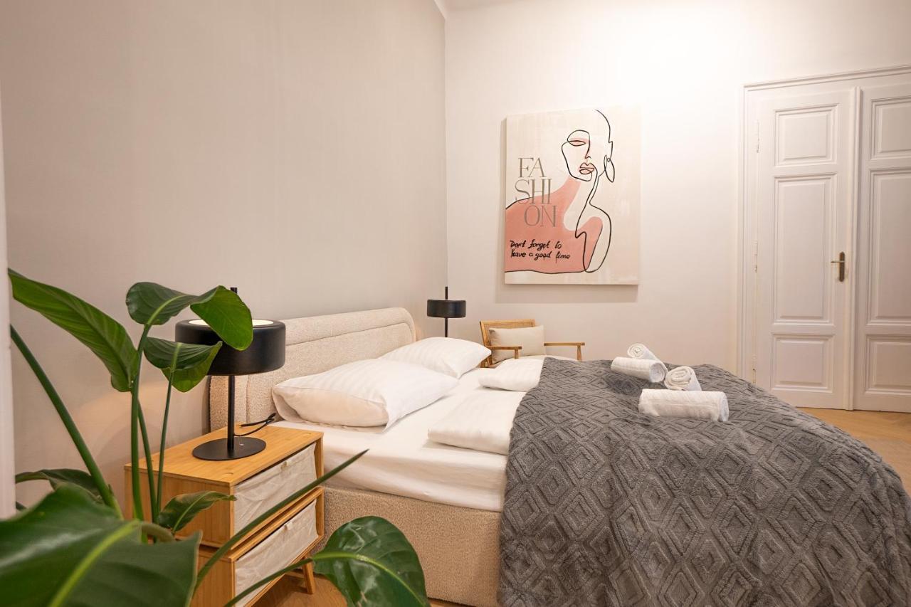 Spacious 110м2 Flat In The Center *