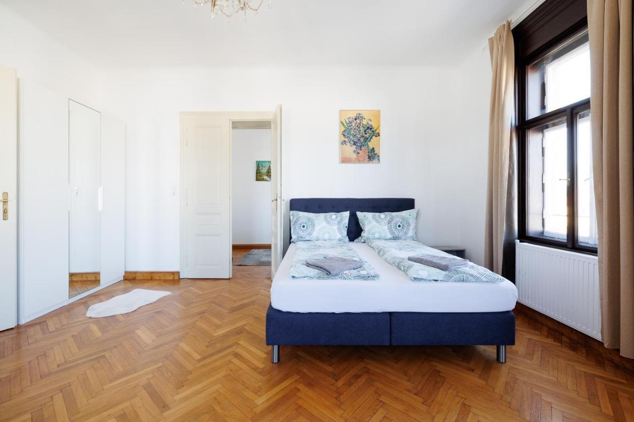 - Private Sauna Apartamento