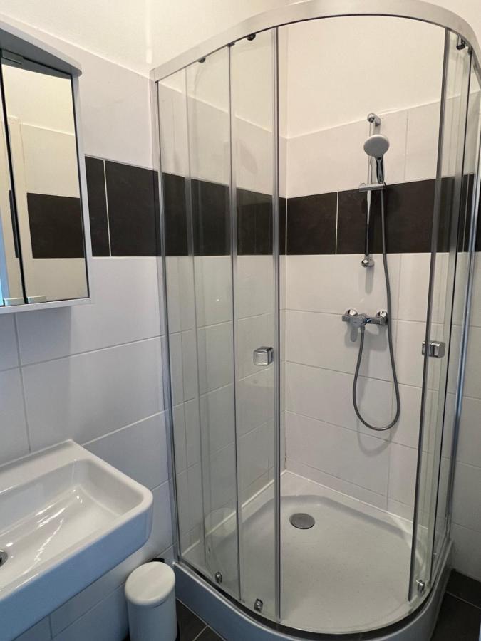 Harmony At U6-metro Apartment *