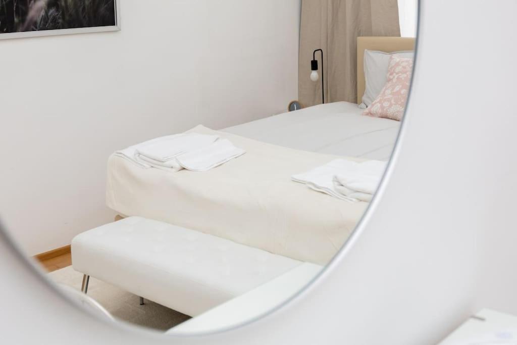 Apartment Orestaliving - 2br On The Danube Canal