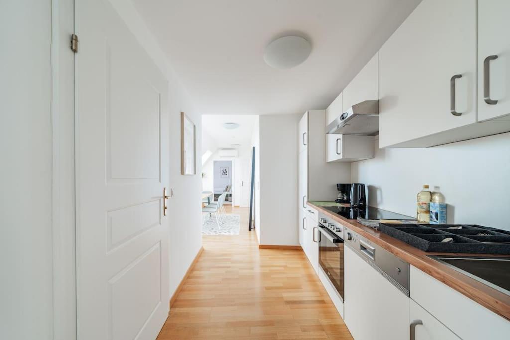 Chic #21 Apartment