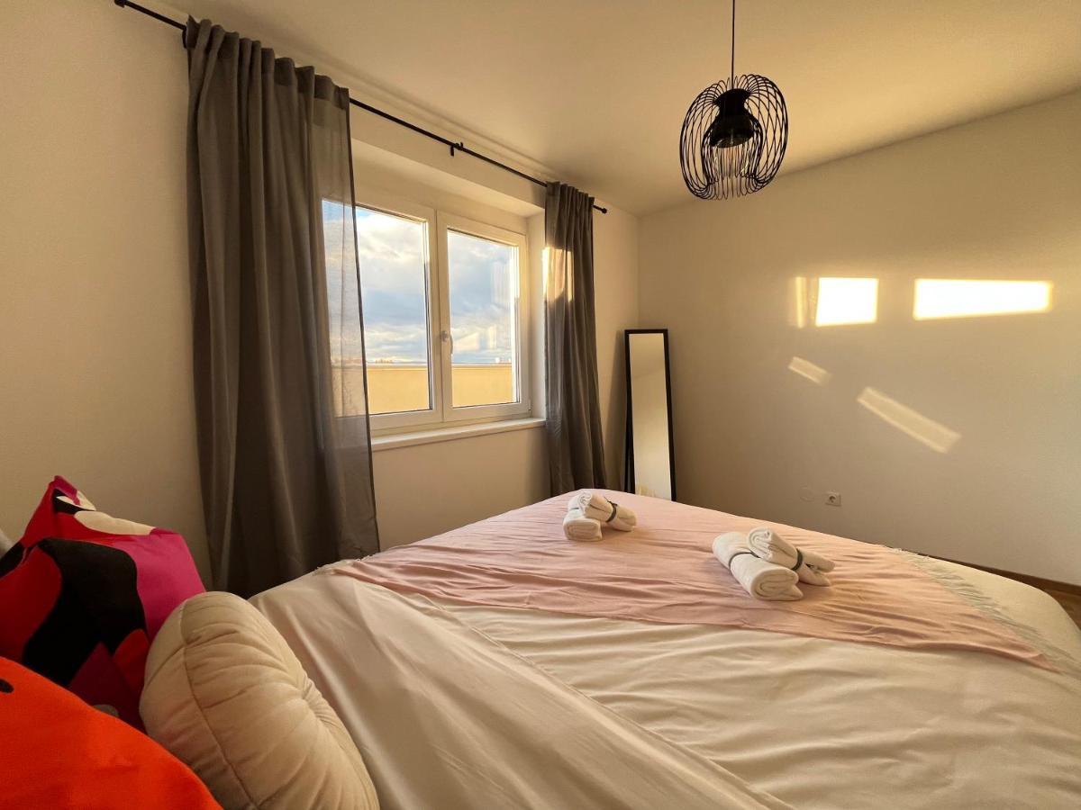 Penthouse Near Station With Free Parking Apartment Vienna