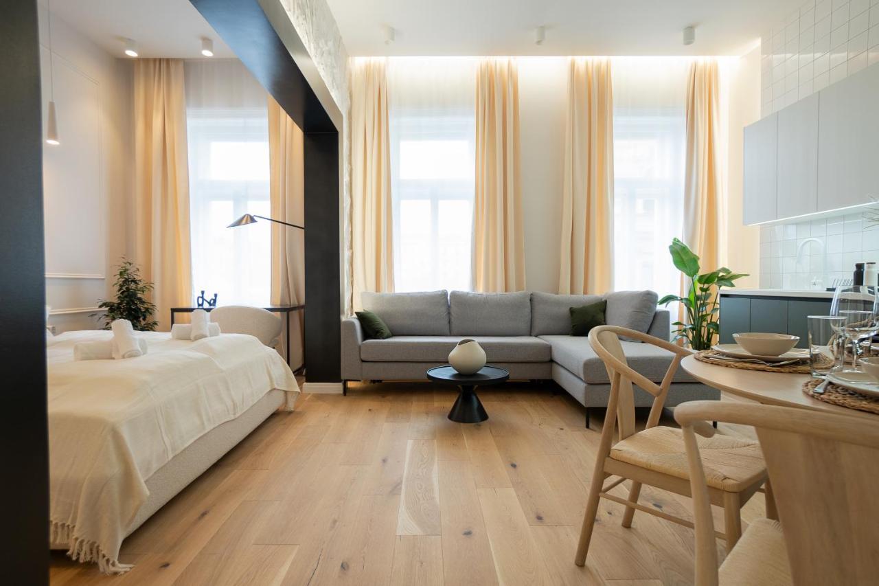 Apartment Brand-new 2-room With A King Size Bed *