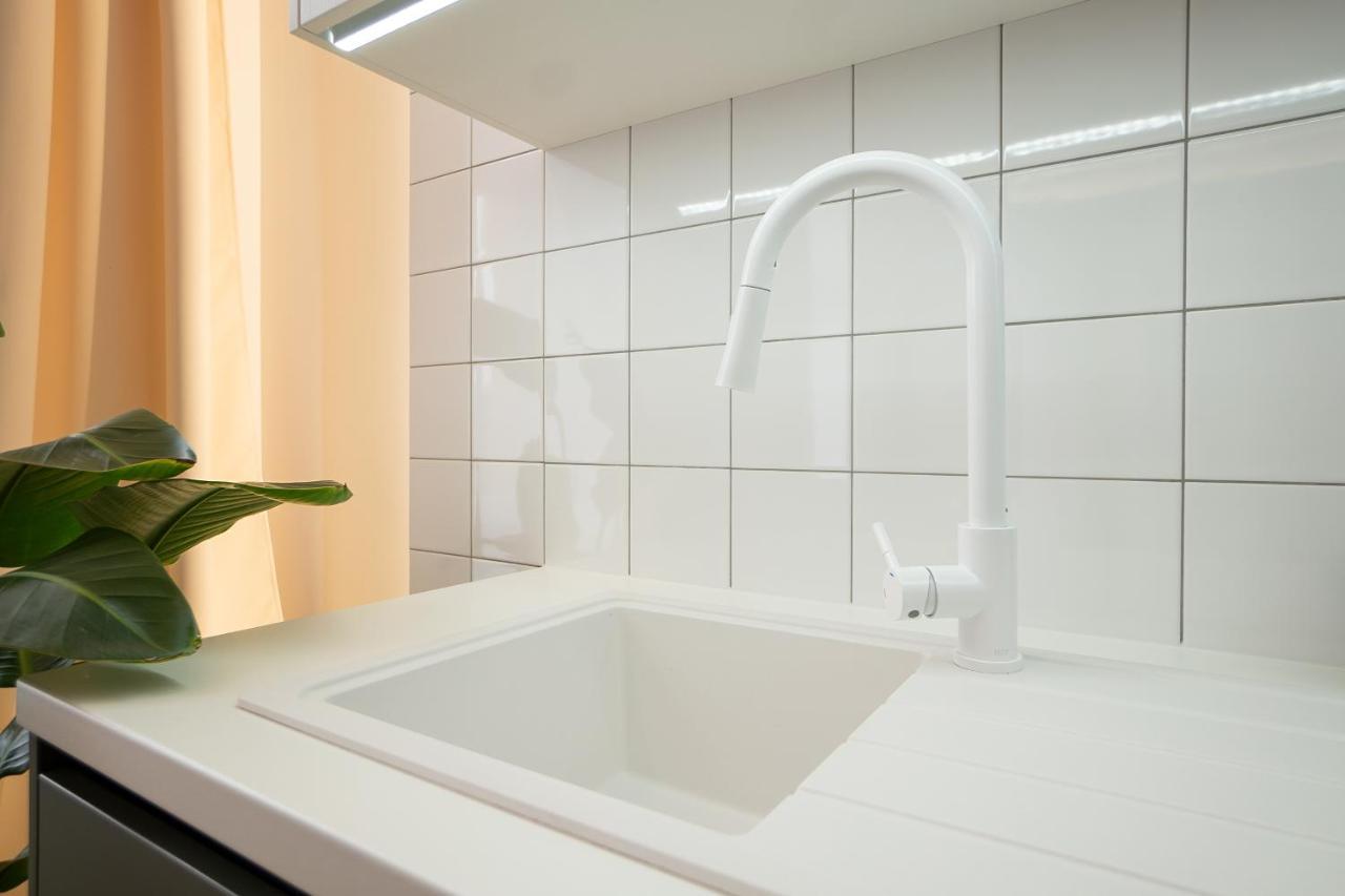 Apartment Brand-new 2-room With A King Size Bed