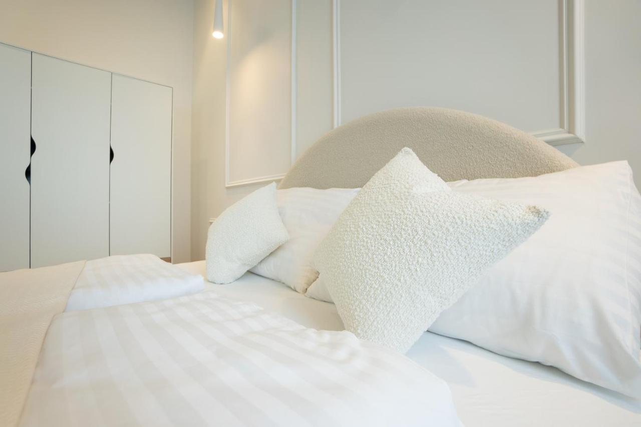Brand-new 2-room With A King Size Bed Apartment Vienna