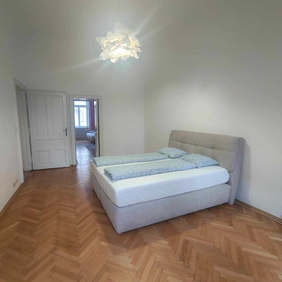 Apartment Large 4 In The Center Of