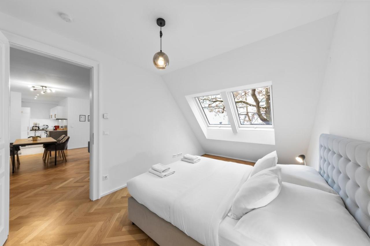 Chic Residences #13 * Brand New * Apartment *
