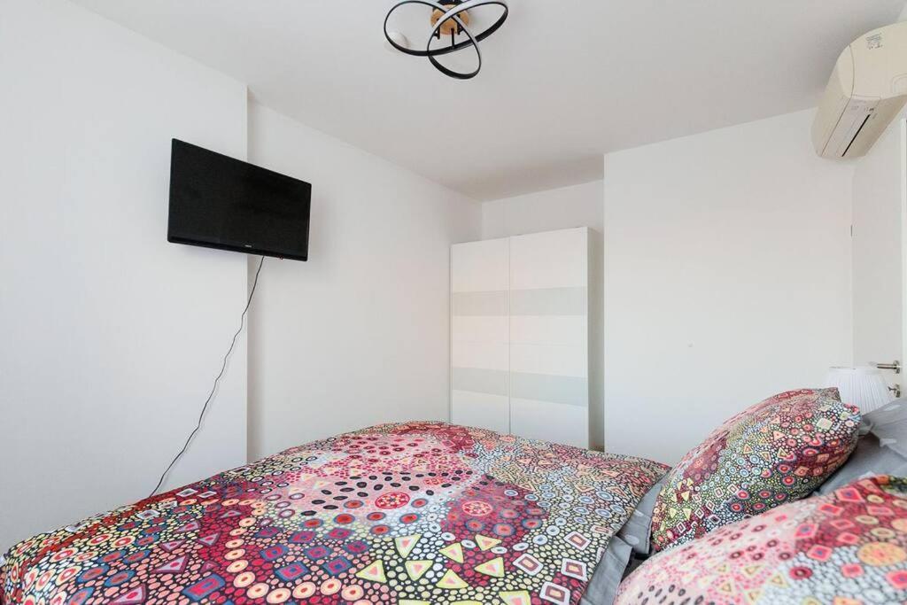 New! Amazing Spacious Schoenbrunn View Apartamento *