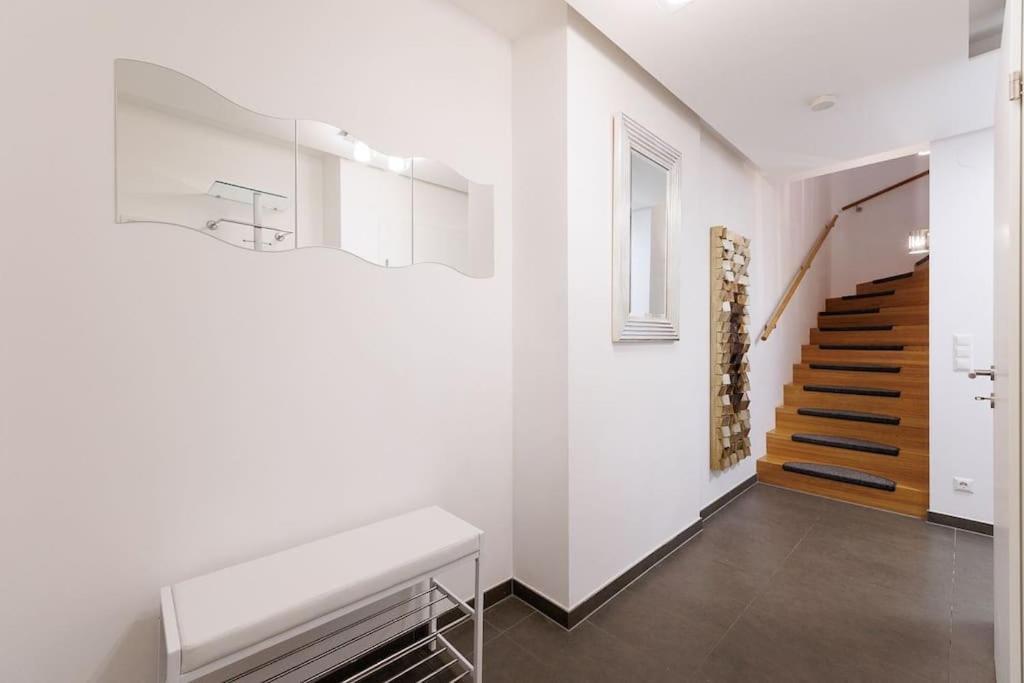 New! Amazing Spacious Schoenbrunn View Viena