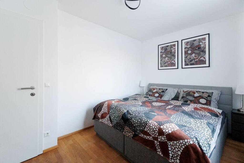 Apartamento New! Amazing Spacious Schoenbrunn View *