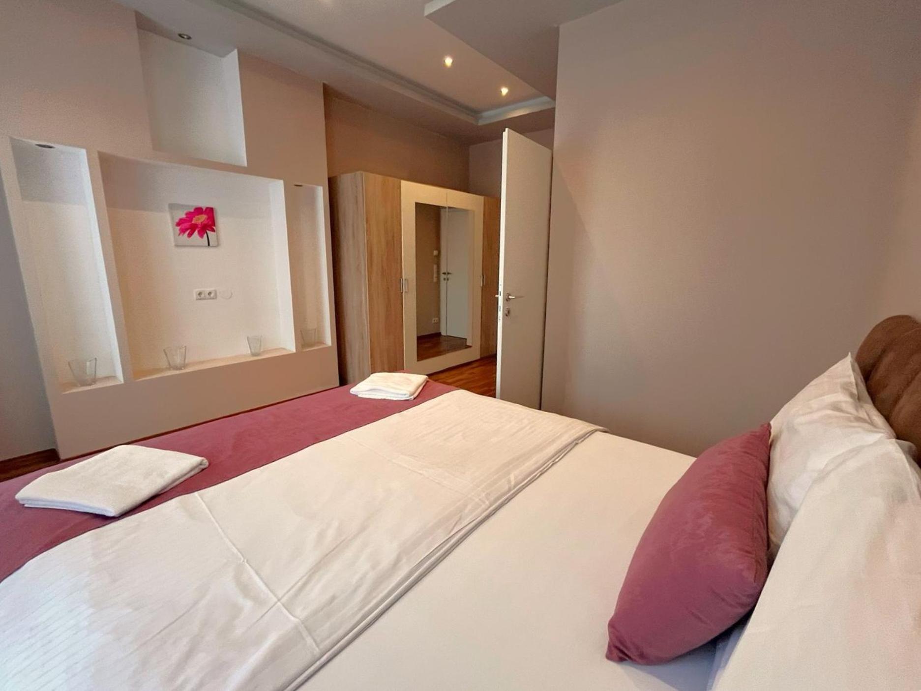 Apartment Aurellia Serviced Apartments