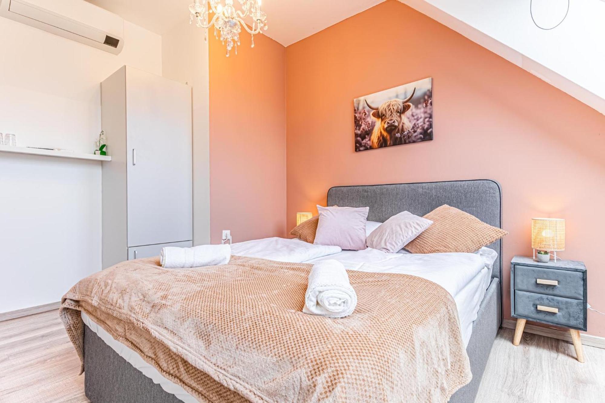 Hauptbahnhof Boutique - Virtual Reception & Self-checkin Hotel 2*