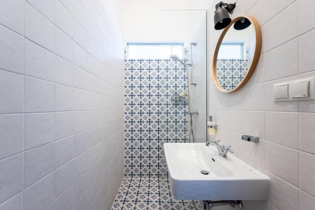 Lite 1br Near Metro & Center By Hm Vienna