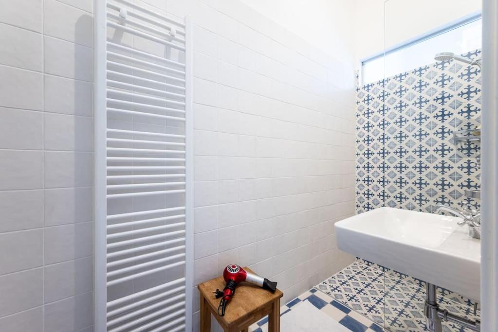 Apartment Lite 1br Near Metro & Center By Hm