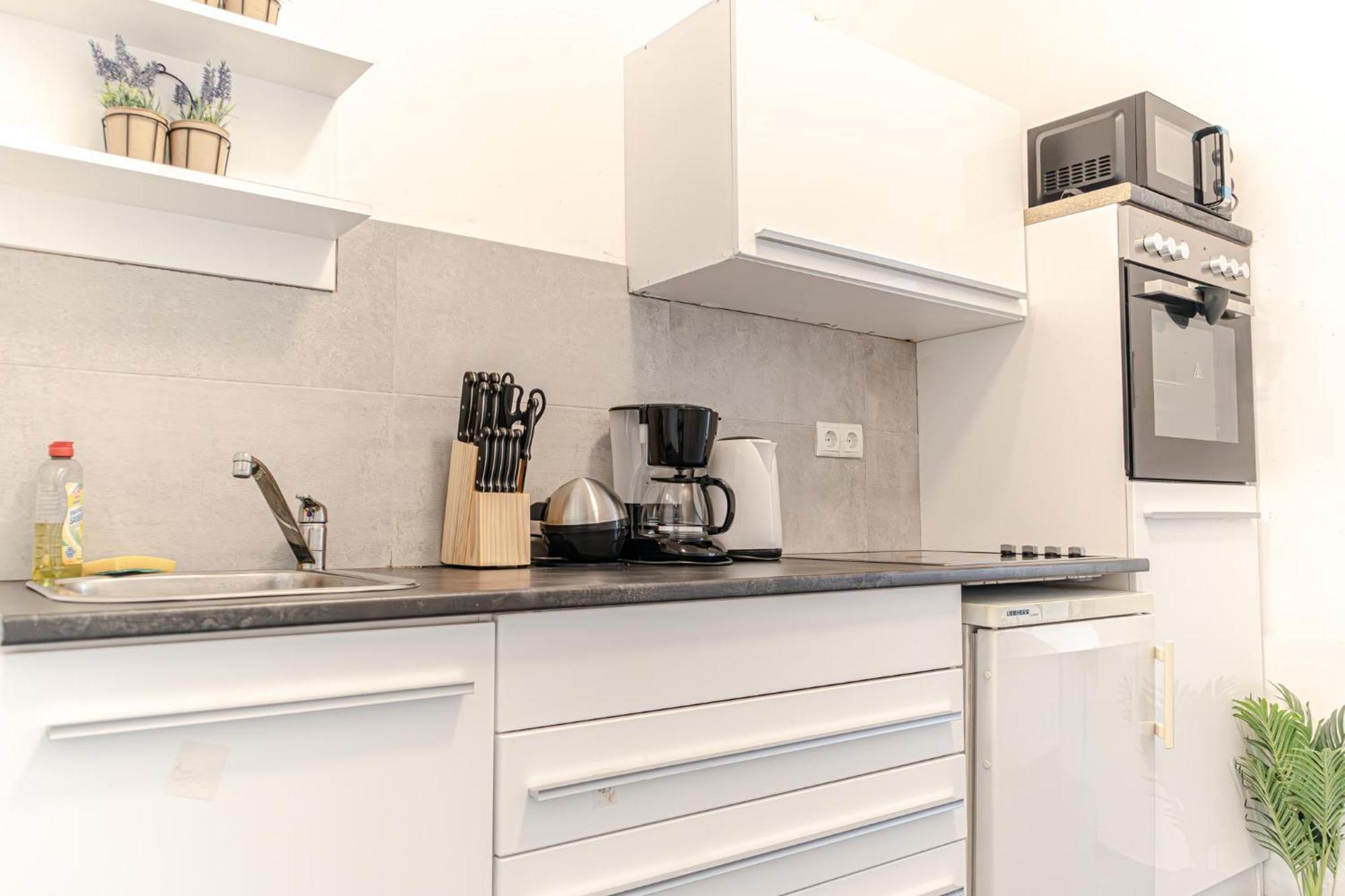 Appartamento Charming 1br Apt- Near U6 Station Am Schoepfwerk