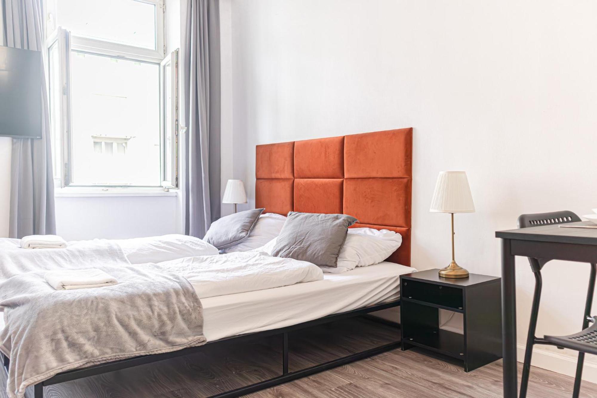 Appartamento Charming 1br Apt- Near U6 Station Am Schoepfwerk