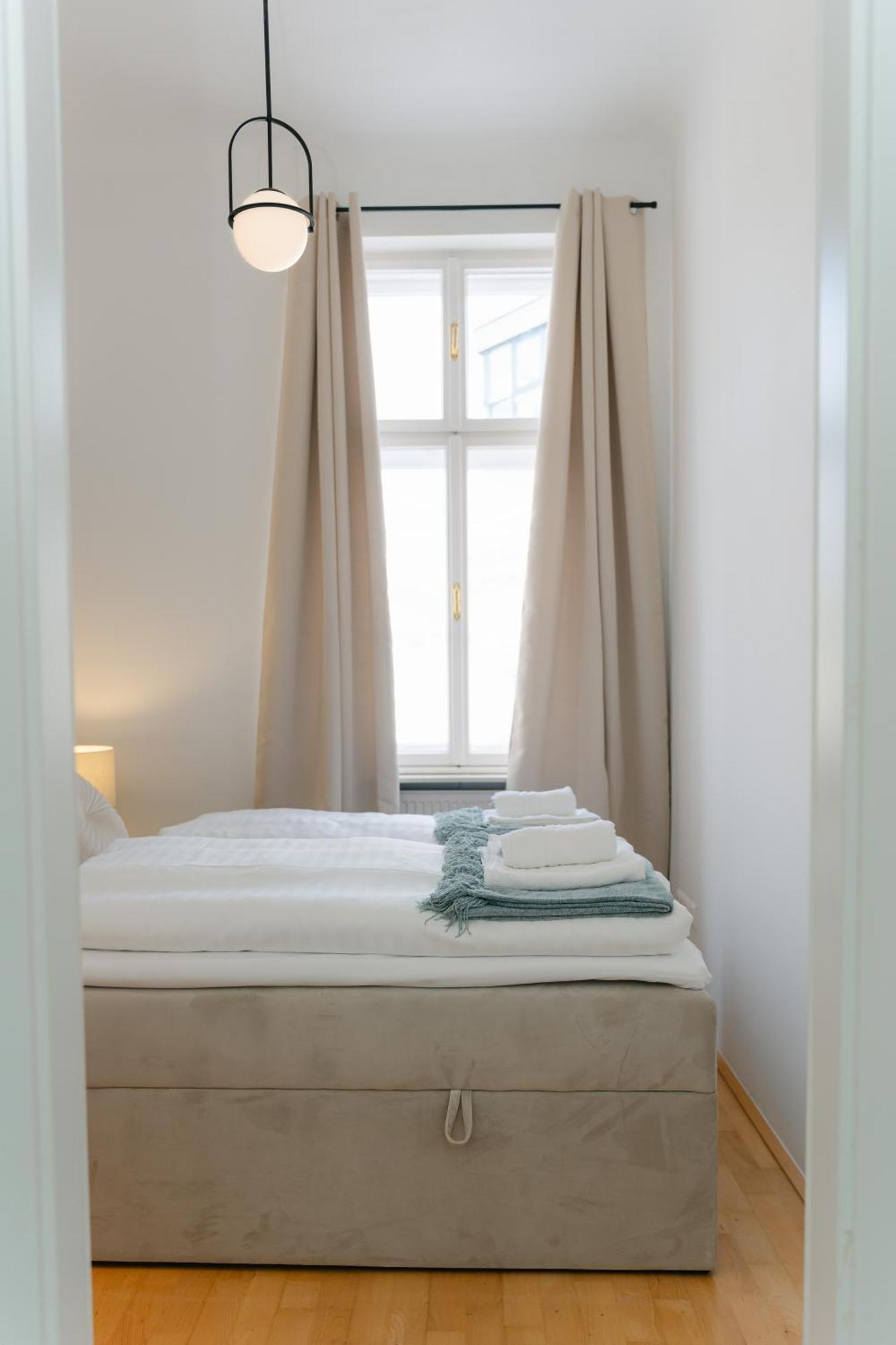Apartamento Stylish For 4-6, 5 Min To Center, No Lift Currently