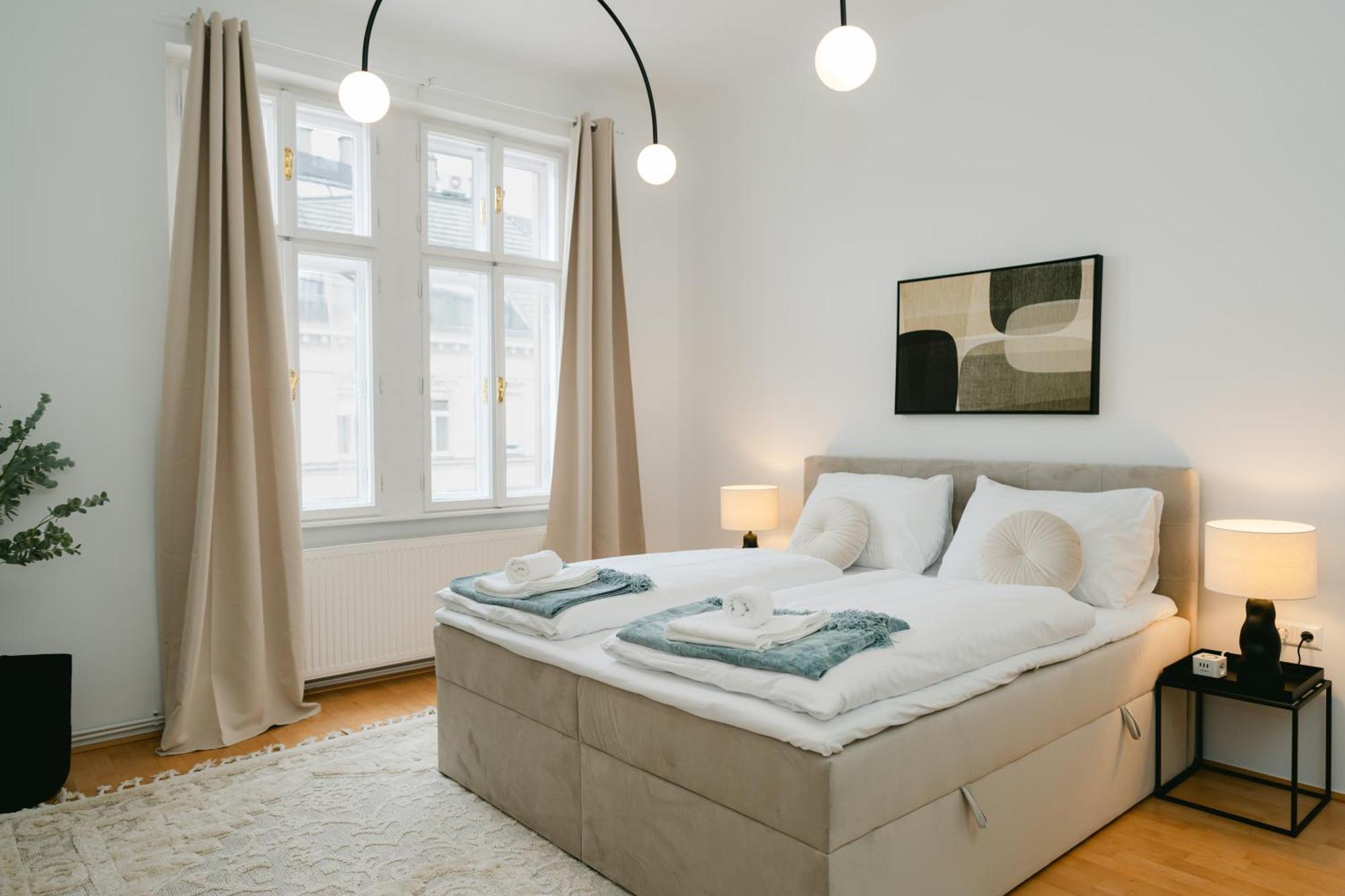 Apartamento Stylish For 4-6, 5 Min To Center, No Lift Currently
