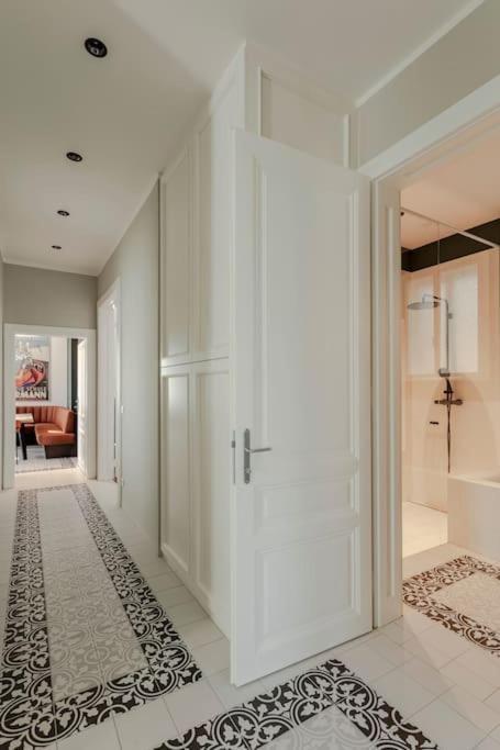 Apartment Viennese Jewel I 120 M² I Quiet Area *